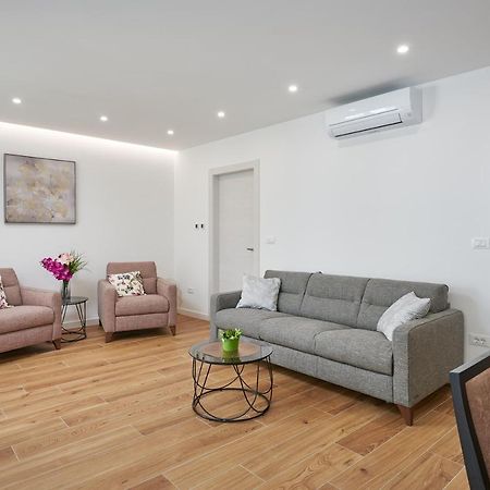 Newly Renovated Apt. Near To Entrance To Old Town Dubrovnik Luaran gambar